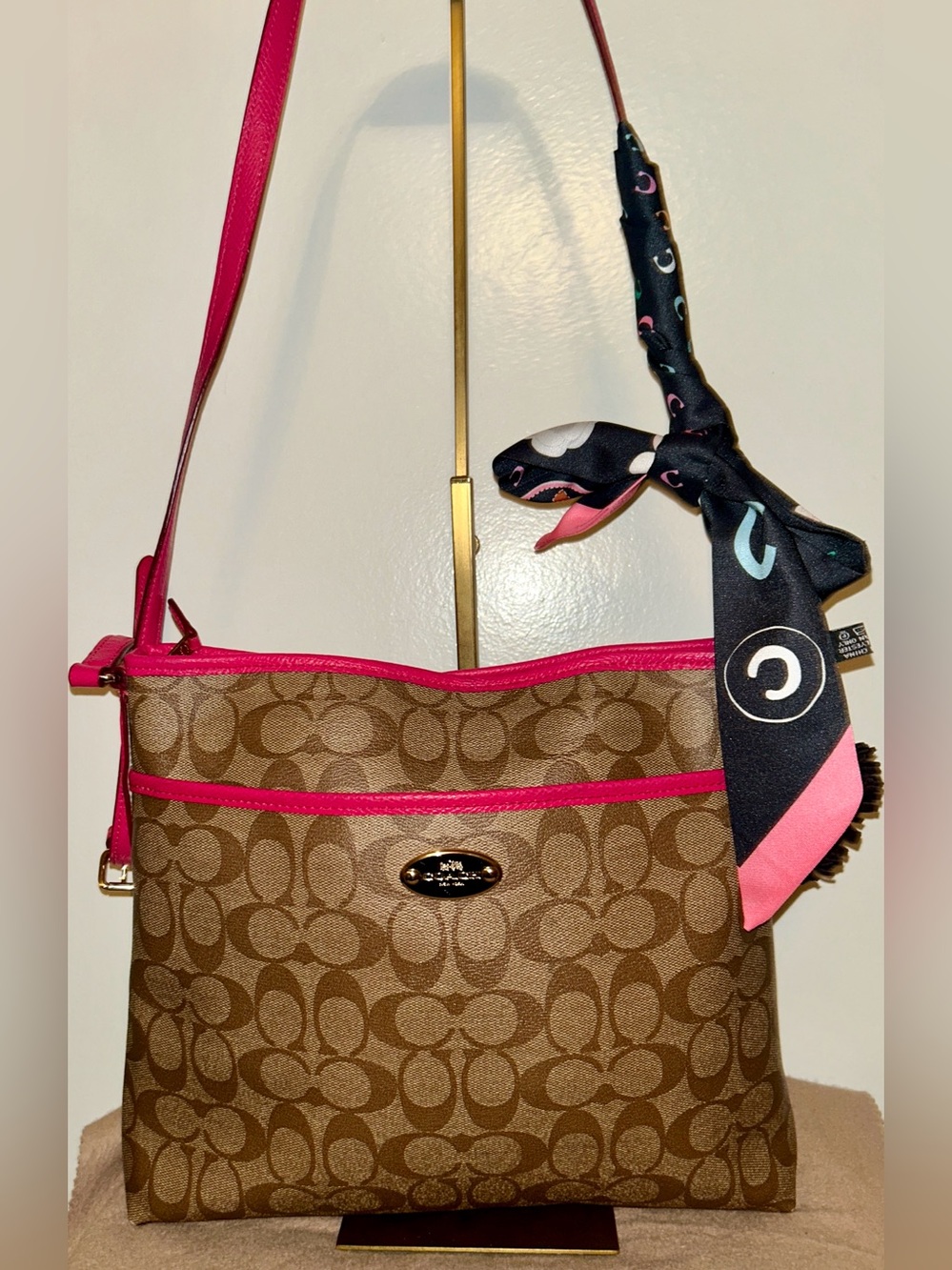Coach Signature File Crossbody Bag .  Custom Purse Charm included
